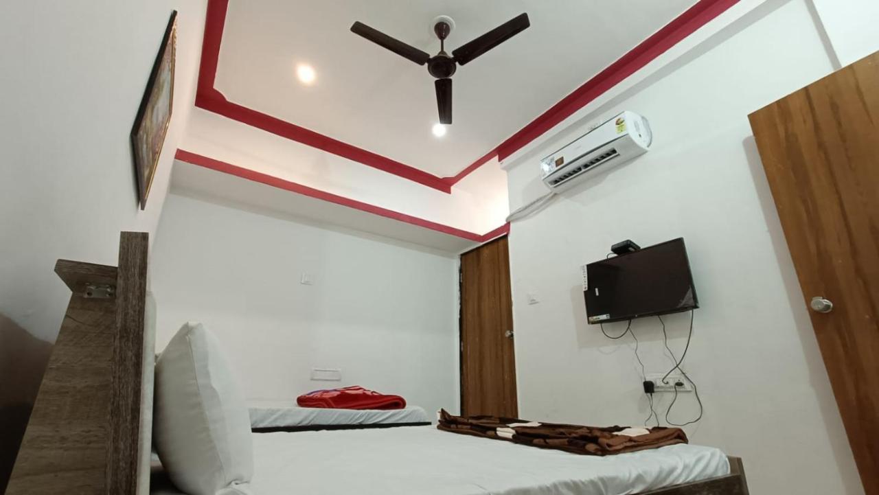 Mahadev Premium Homestay Garudeshwar ภายนอก รูปภาพ