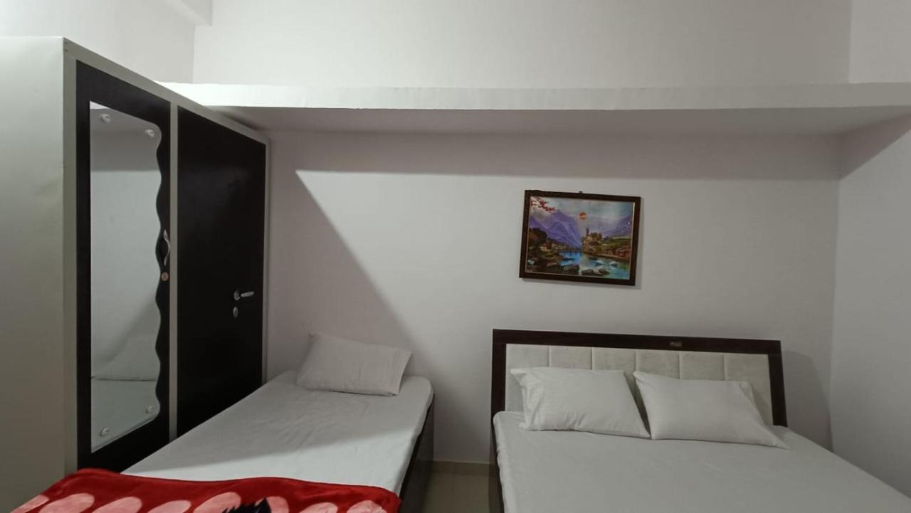 Mahadev Premium Homestay Garudeshwar ภายนอก รูปภาพ